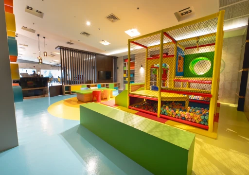 Sala de juegos infantiles del restaurante